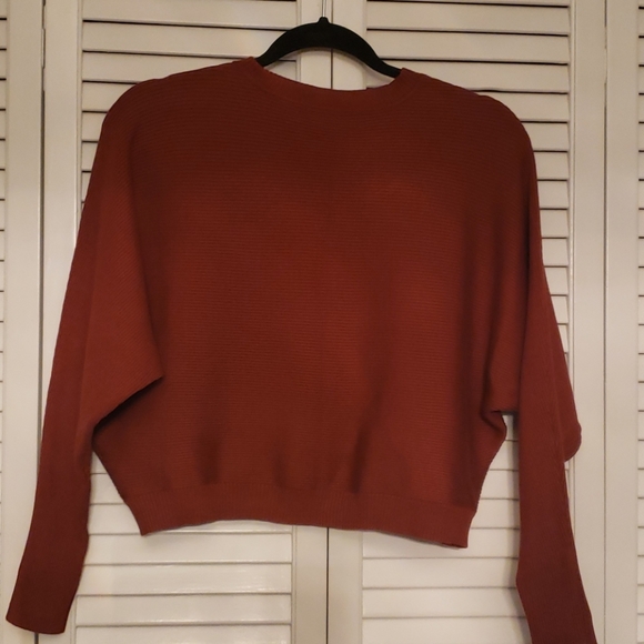 Sweater - Picture 2 of 2